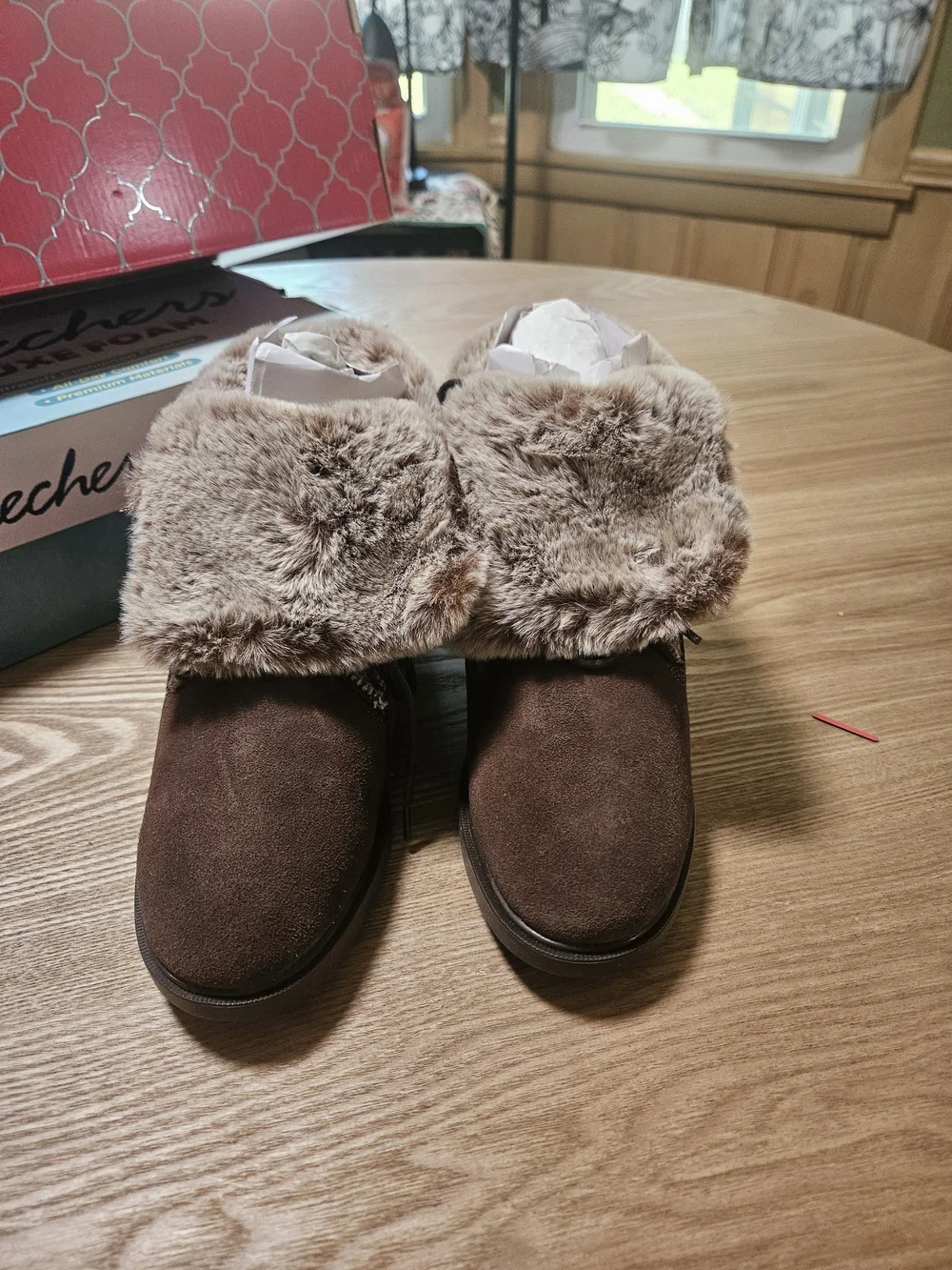 Skechers Women’s Faux Fur Cuff Winter Ankle Boots - Brown
